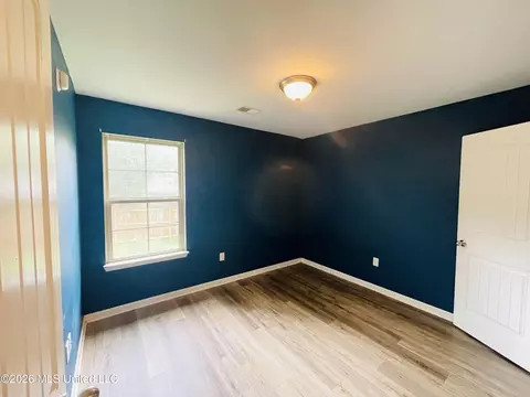 Bedroom - 109 Flower Cir, Coldwater, MS 38618 photo 2 of 4