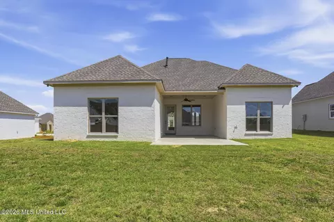 Exterior - 437 Aurora Cir, Canton, MS 39046 photo 3 of 5