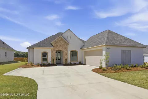 Exterior - 437 Aurora Cir, Canton, MS 39046 photo 1 of 5