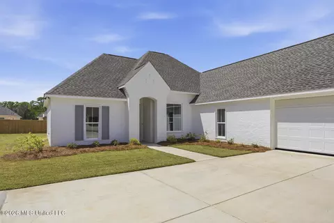 Exterior - 433 Aurora Cir, Canton, MS 39046 photo 2 of 6