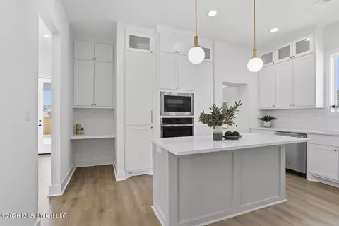 Kitchen - 433 Aurora Cir, Canton, MS 39046 photo 4 of 8