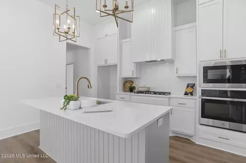 Kitchen - 449 Aurora Cir, Canton, MS 39046 photo 2 of 2