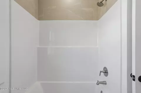Bath - 449 Aurora Cir, Canton, MS 39046 photo 7 of 7