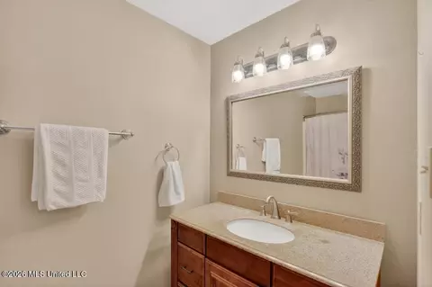 Bath - 56134 Diamondhead Dr, Diamondhead, MS 39525 photo 3 of 4