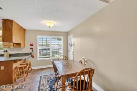 Dining - 56134 Diamondhead Dr, Diamondhead, MS 39525 photo 2 of 2