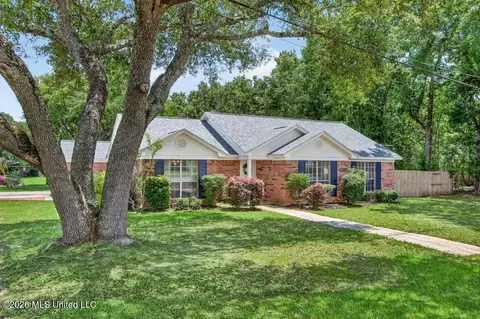 Exterior - 56134 Diamondhead Dr, Diamondhead, MS 39525 photo 3 of 8