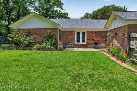 Exterior - 56134 Diamondhead Dr, Diamondhead, MS 39525 photo 4 of 8