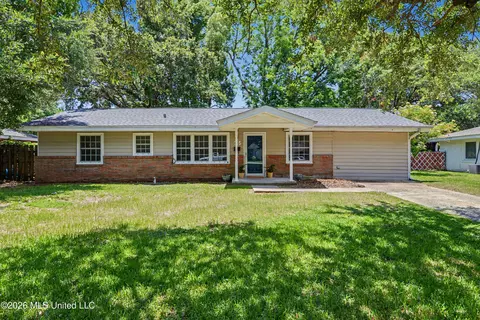 315 45th St, Gulfport, MS 39507
