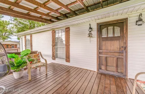 Exterior - 10 Co Rd 618, Corinth, MS 38834 photo 7 of 9