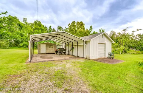Exterior - 10 Co Rd 618, Corinth, MS 38834 photo 8 of 9