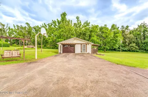 Other - 10 Co Rd 618, Corinth, MS 38834 photo 10 of 17