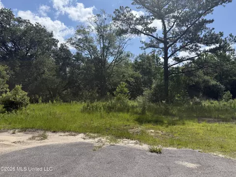 22280 Success Rd, Saucier, MS 39574