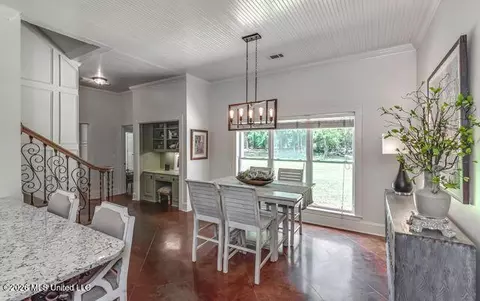 Dining - 404 Locust Cv, Madison, MS 39110 photo 1 of 2
