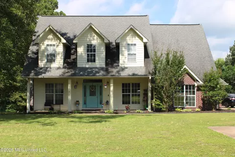 3715 Cypress Plantation Dr, Olive Branch, MS 38654
