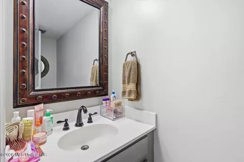 Other - 105 Longbranch Dr, Brandon, MS 39042 photo 7 of 9