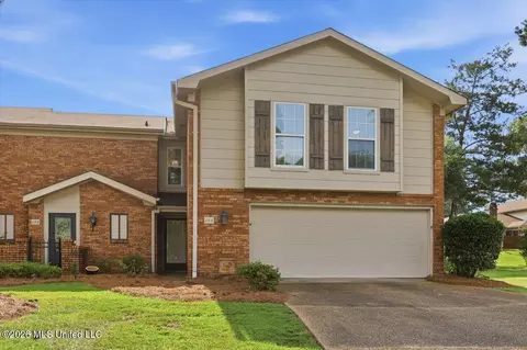 105 Longbranch Dr, Brandon, MS 39042