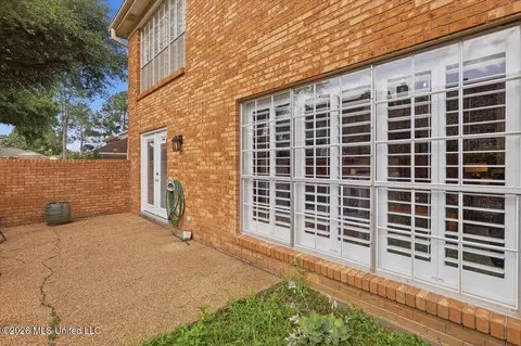 Exterior - 105 Longbranch Dr, Brandon, MS 39042 photo 3 of 6