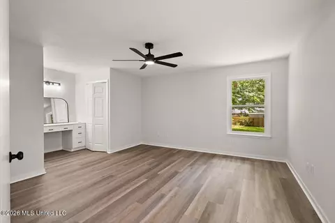 Bedroom - 2355 Upper Dr, Pearl, MS 39208 photo 2 of 3