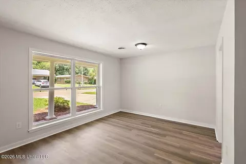 Living - 2355 Upper Dr, Pearl, MS 39208 photo 4 of 5