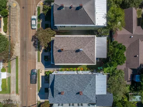 View/Area - 612 State St, Natchez, MS 39120 photo 2 of 2