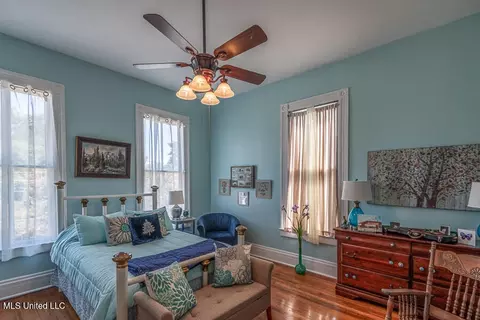 Bedroom - 612 State St, Natchez, MS 39120 photo 5 of 6