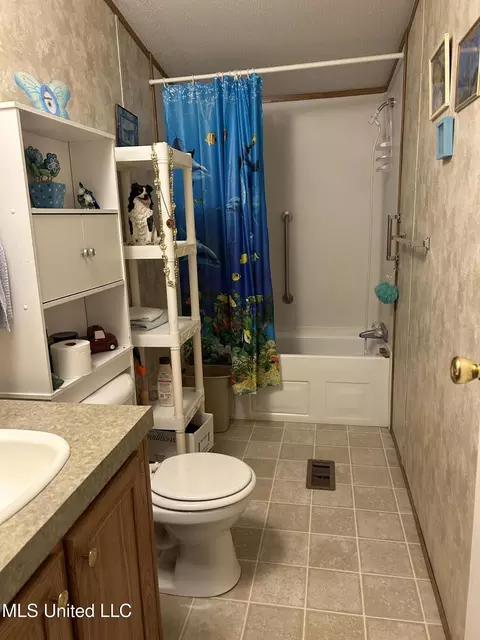 1990 Brasher Rd, Biloxi, MS 39532 photo 9