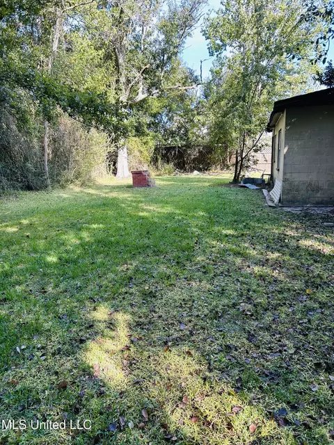 1990 Brasher Rd, Biloxi, MS 39532 photo 15