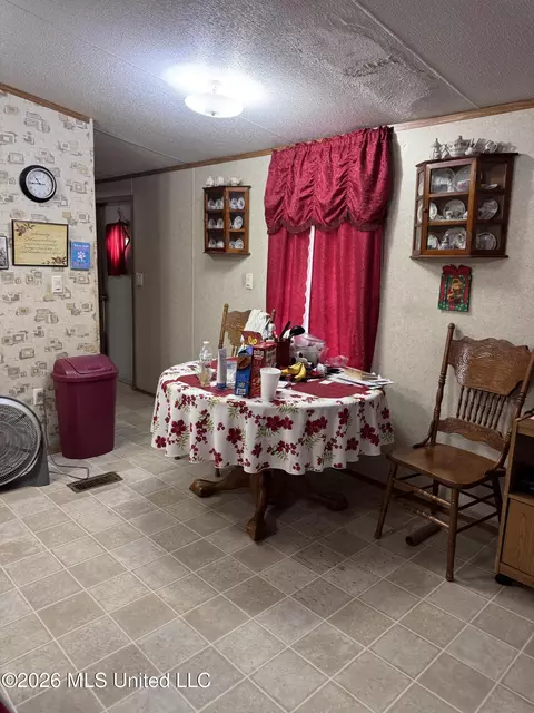 1990 Brasher Rd, Biloxi, MS 39532 photo 6