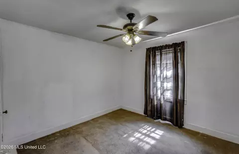 Bedroom - 6118 Terry Rd, Byram, MS 39272 photo 6 of 10