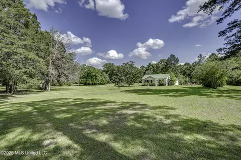 Exterior - 6118 Terry Rd, Byram, MS 39272 photo 2 of 14