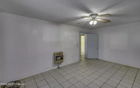Bedroom - 6118 Terry Rd, Byram, MS 39272 photo 10 of 10