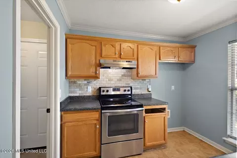 Kitchen - 152 Brooklynn St, Byram, MS 39272 photo 4 of 4