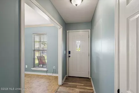 Entry Way - 152 Brooklynn St, Byram, MS 39272 photo 1 of 2