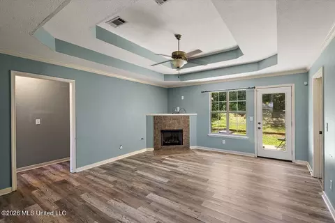 Living - 152 Brooklynn St, Byram, MS 39272 photo 1 of 3