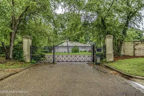 Other - 12 Ashton Gardens Dr, Jackson, MS 39211 photo 9 of 9