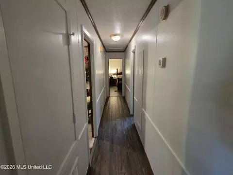 Entry Way - 1008 Tannahill St, Wesson, MS 39191 photo 1 of 2