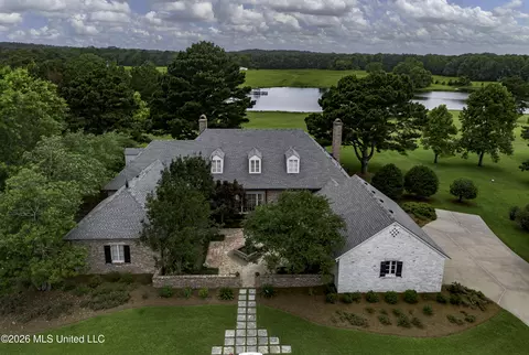 251 Highland Meadow Rd, Flora, MS 39071