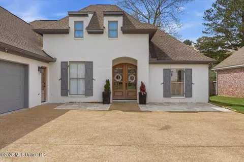 Exterior - 108 Vineyard Blvd, Brandon, MS 39047 photo 3 of 7