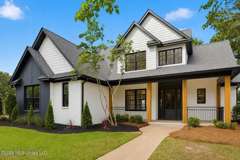 135 Carrick Ave, Madison, MS 39110