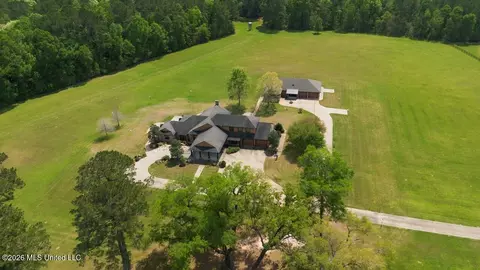 1979 Leman Rd, Oakdale, LA 71463