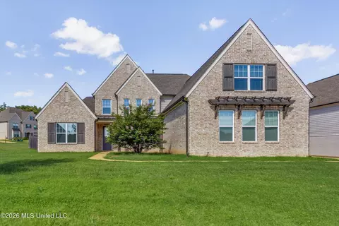 13738 River Grove Ln, Olive Branch, MS 38654
