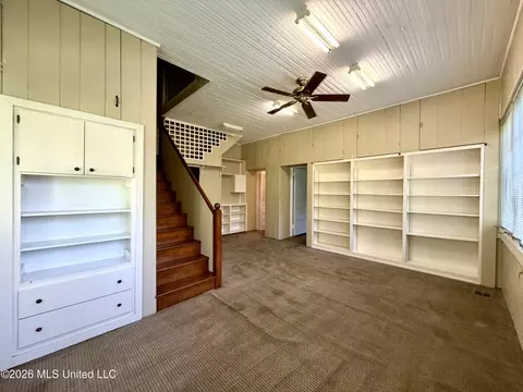 Living - 506 Cassedy St, Brookhaven, MS 39601 photo 6 of 6