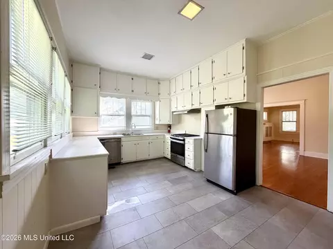 Kitchen - 506 Cassedy St, Brookhaven, MS 39601 photo 1 of 1