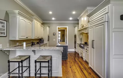 Kitchen - 115 Chartres Dr, Madison, MS 39110 photo 6 of 7