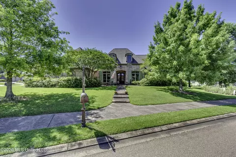 115 Chartres Dr, Madison, MS 39110