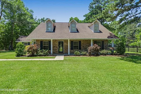 16023 Old Joe Moran Rd, Kiln, MS 39556