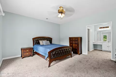 Bedroom - 4165 Green Hill Dr, Hernando, MS 38632 photo 1 of 5