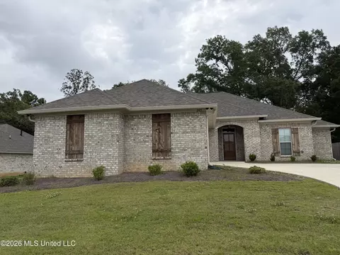 249 Hemingway Cir, Canton, MS 39046
