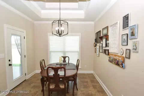 Dining - 4713 Bakersfield Dr, Nesbit, MS 38651 photo 1 of 1