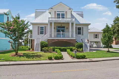715 2nd St, Gulfport, MS 39501